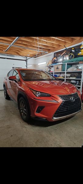 SUV   Lexus NX200 2020 , 3000000 , 