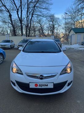  3  Opel Astra GTC 2013 , 930000 , 