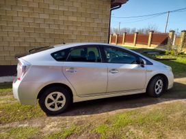  Toyota Prius 2014 , 1100000 , -