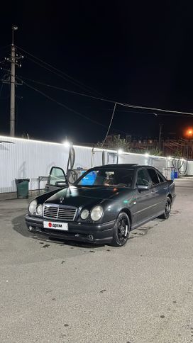  Mercedes-Benz E-Class 1995 , 420000 , 