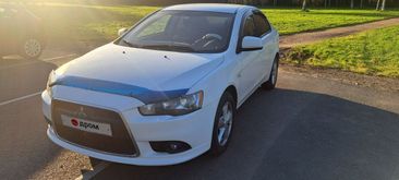- Lancer, 2011