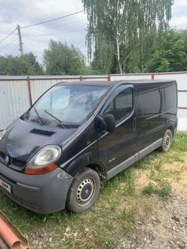    Renault Trafic 2002 , 750000 , 
