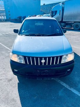    Nissan Bassara 2001 , 535000 , 