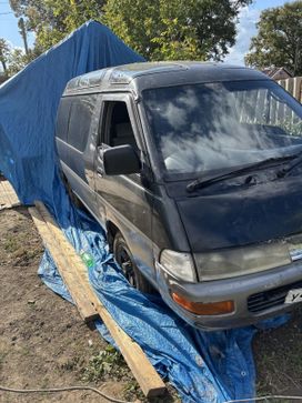    Toyota Town Ace 1990 , 215000 , 