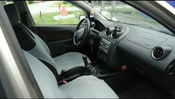  Ford Fiesta 2004 , 210000 , 