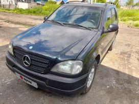 SUV   Mercedes-Benz M-Class 1998 , 500000 , 
