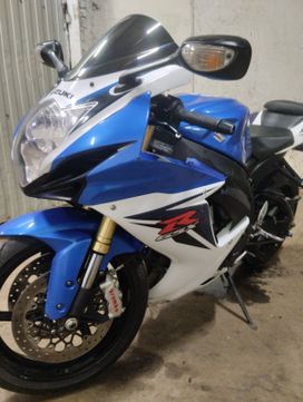   Suzuki GSX-R 2011 , 650000 , 