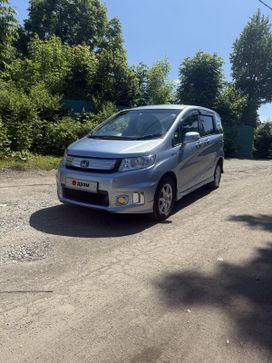    Honda Freed Spike 2011 , 900000 , 