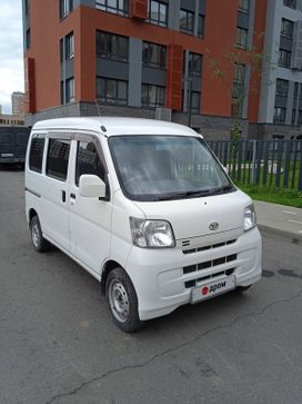    Daihatsu Hijet 2015 , 695000 , 