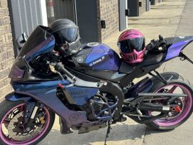   Yamaha YZF-R1 2004 , 800000 , 