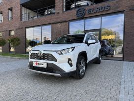 SUV   Toyota RAV4 2020 , 2910000 , 