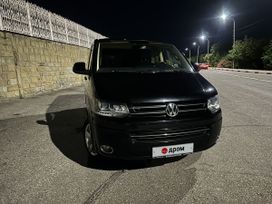    Volkswagen Multivan 2014 , 2800000 , 