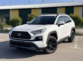 SUV   Toyota RAV4 2022 , 3678000 , 