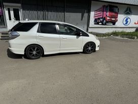  Honda Fit Shuttle 2011 , 830000 , 