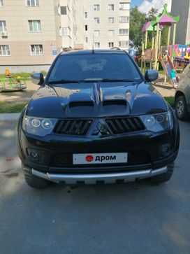SUV   Mitsubishi Pajero Sport 2008 , 2000000 , 