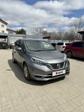  Nissan Note 2018 , 700000 , 