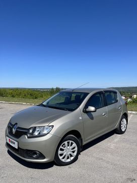  Renault Sandero 2015 , 615000 , 