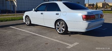  Toyota Crown 2000 , 990000 , 