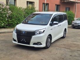    Toyota Esquire 2016 , 2000000 , 