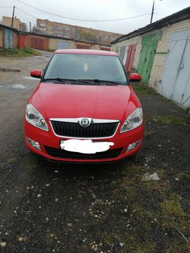  Skoda Fabia 2011 , 700000 ,  