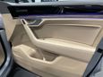 SUV   Volkswagen Touareg 2021 , 7000000 , 