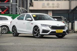  Skoda Octavia 2025 , 2311000 , 