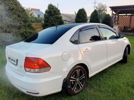  Volkswagen Polo 2013 , 700000 , 