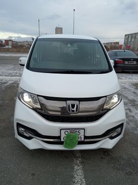    Honda Stepwgn 2017 , 2150000 , -
