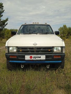  Nissan Datsun 1995 , 650000 , 