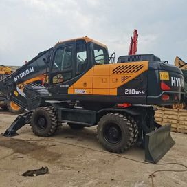   Hyundai R210W-9S 2022 , 7700000 , 