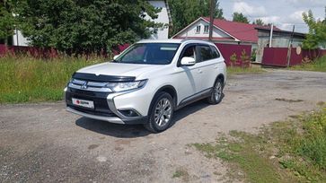 SUV   Mitsubishi Outlander 2015 , 1680000 , 