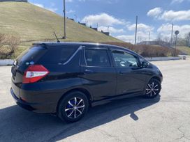  Honda Fit Shuttle 2011 , 850000 , 