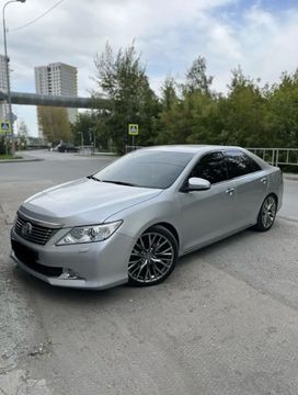  Toyota Camry 2012 , 1700000 , 