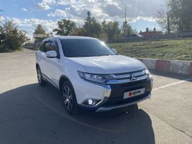 SUV   Mitsubishi Outlander 2016 , 1790000 , 