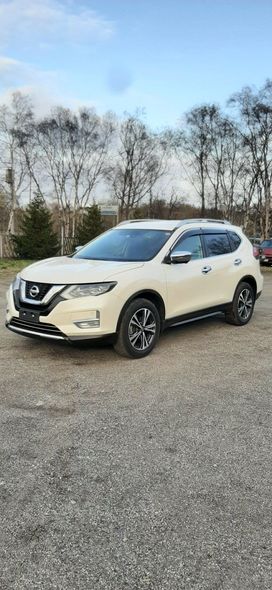 SUV   Nissan X-Trail 2017 , 2290000 , 