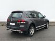 SUV   Volkswagen Touareg 2010 , 1060000 , 