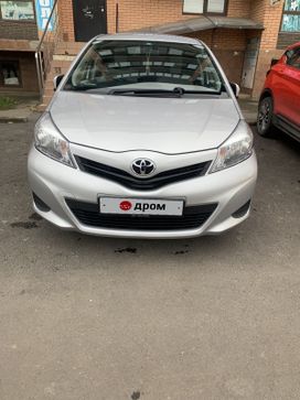  Toyota Vitz 2011 , 900000 , 