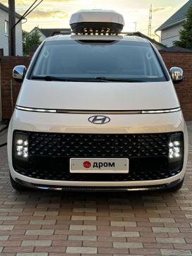    Hyundai Staria 2022 , 5800000 , 