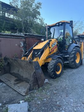 - JCB 3CX 2012 , 5700000 , 