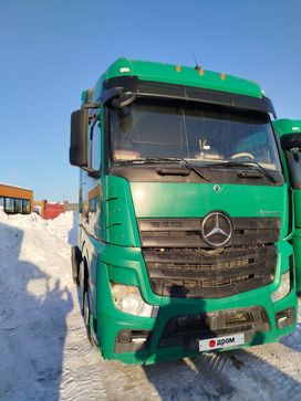   Ford 1842T 2019 , 5312000 , 
