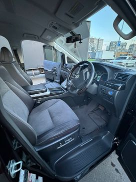    Toyota Vellfire 2012 , 2400000 , 