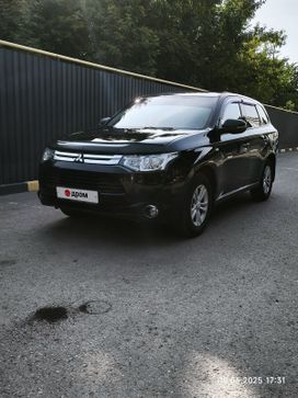 SUV   Mitsubishi Outlander 2014 , 1350000 , 