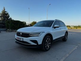 SUV   Volkswagen Tiguan 2021 , 3000000 , 