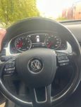 SUV   Volkswagen Touareg 2013 , 2390000 , 