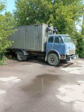    500 1976 , 260000 , 