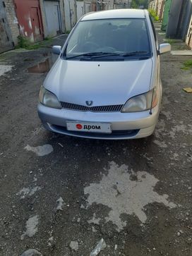  Toyota Platz 2001 , 260000 , 