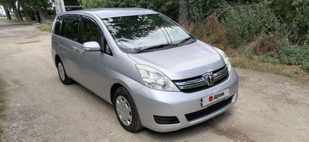    Toyota Isis 2012 , 1340000 , 