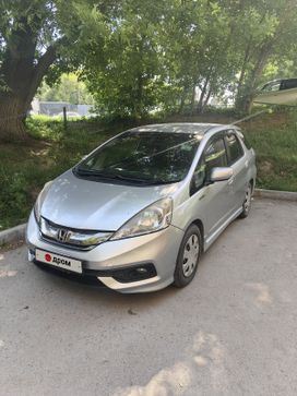  Honda Fit Shuttle 2014 , 1200000 , 