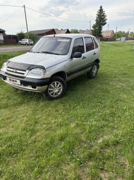 SUV   Chevrolet Niva 2004 , 415000 , 