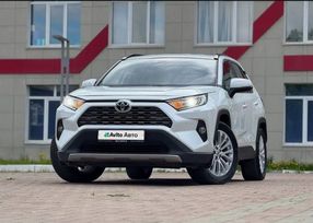 SUV   Toyota RAV4 2021 , 3930000 , 